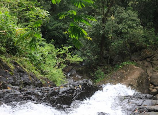 panama/el-valle-de-anton/landmark/india-dormida
