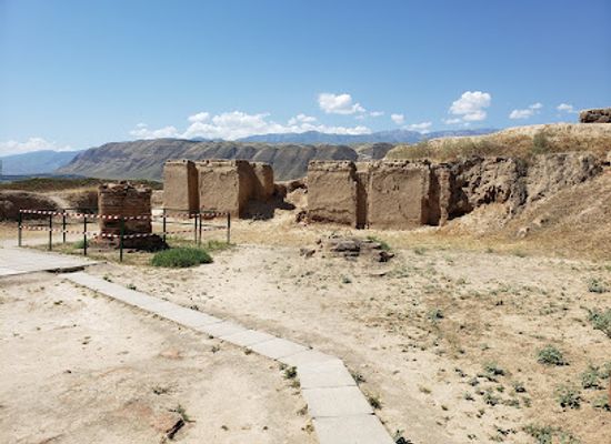 turkmenistan/ustyurt-plateau/landmark/old-nisa