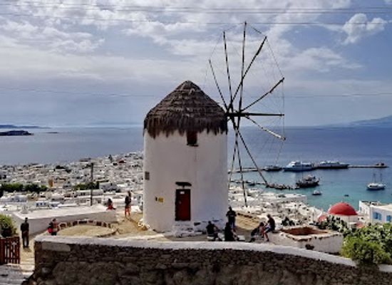 greece/mykonos/ornos/landmark/boni-s-windmill