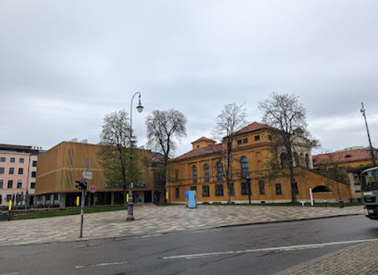 germany/munich/schwabing/landmark/konigsplatz