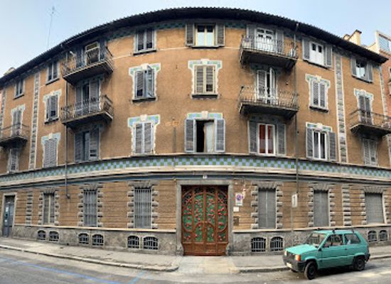 italy/turin/crocetta/landmark/portone-del-melograno