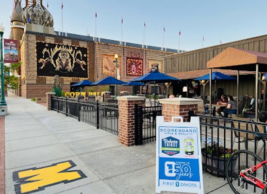 south-dakota/mitchell/landmark/scoreboard-pub-grille