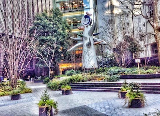 japan/tokyo/ginza/landmark/sukiyabashi-park