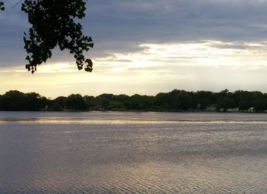 iowa/iowa-great-lakes/landmark/east-okoboji-lake