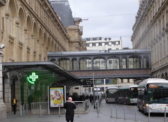 france/paris/landmark/passerelle-de-l-imperatrice
