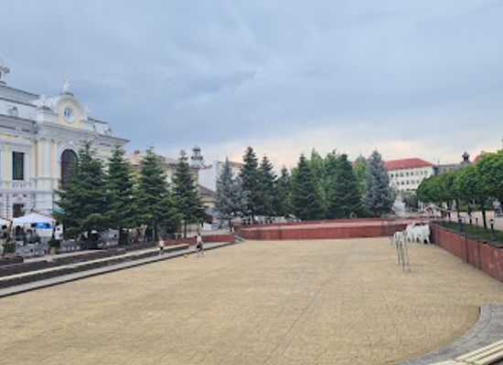romania/targu-jiu/landmark/targu-jiu-s-national-center-for-touristic-information