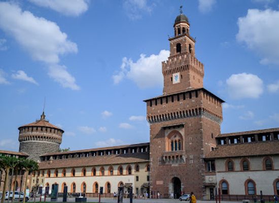 italy/lombardy/landmark/sforzesco-castle
