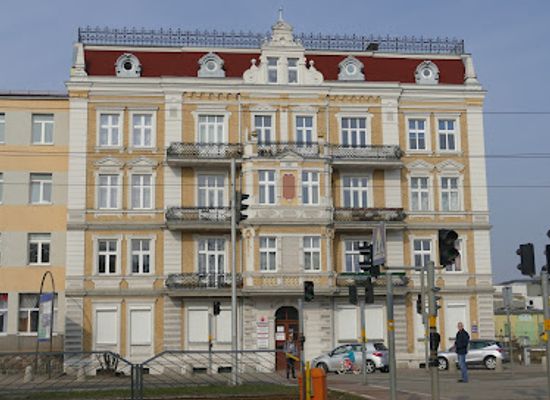 poland/elblag/landmark/a-barrel-organ-player-s-house