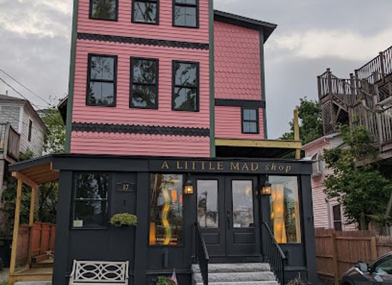 maine/bar-harbor/landmark/a-little-mad-shop