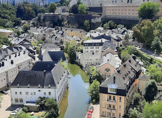luxembourg/remerschen-lake/landmark/palais-grand-ducal