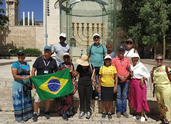 israel/ra-anana/landmark/zvi-harpaz-guided-tours