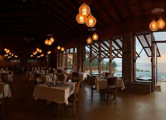 dominica/soufriere-bay/landmark/calabash-restaurant-at-jungle-bay