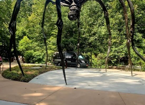 arkansas/bentonville/landmark/crystal-bridges-trails