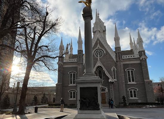 utah/cedar-valley/landmark/seagull-monument