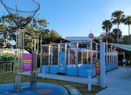 florida/fort-lauderdale-beach/landmark/museum-of-discovery-and-science