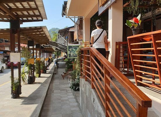 ecuador/mindo/landmark/minroot-restaurante