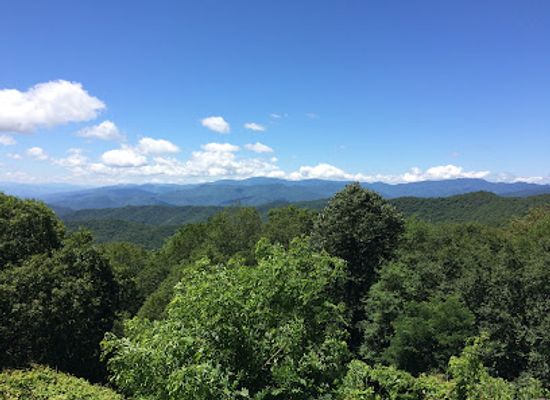 virginia/blue-ridge-parkway/landmark/blue-ridge-parkway-visitor-center