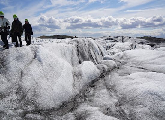 iceland/highlands/landmark/icelandic-mountain-guides-by-icelandia-skaftafell-base-camp