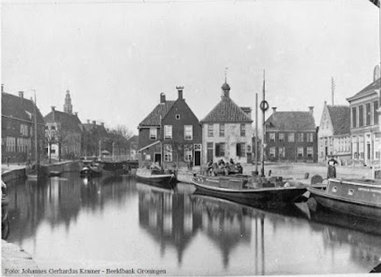 netherlands/groningen/landmark/voormalig-stadspoort-het-klein-poortje-groningen