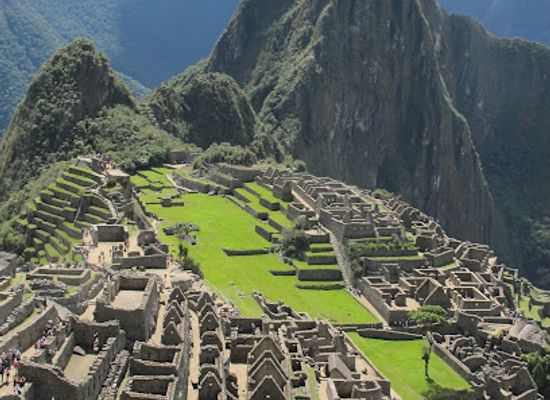 peru/machu-picchu/landmark/huayna-picchu