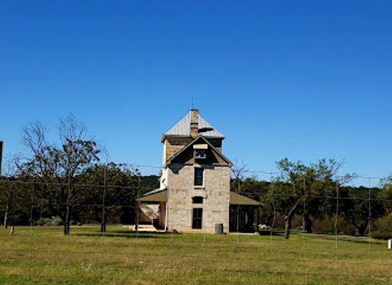 texas/hill-country/landmark/brambletye-historic-house
