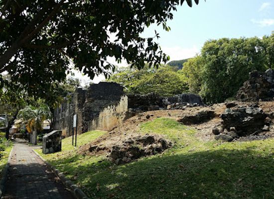 mauritius/chamarel/landmark/monument-to-commemorate-entry-of-sugar-cane