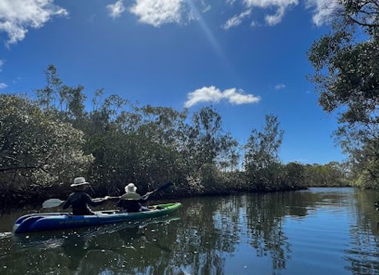 australia/noosa/landmark/by-earth-and-ocean