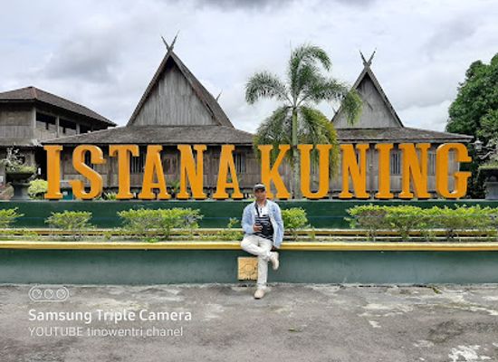 indonesia/north-kalimantan/landmark/istana-kuning