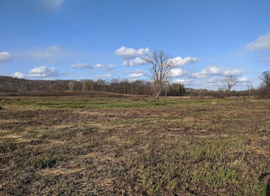 wisconsin/baraboo-range/landmark/ice-age-national-scenic-trail-carbon-cycle-habitat-diversity-trail-parking-lot
