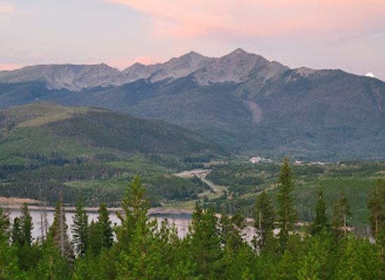 colorado/rocky-mountains/landmark/sapphire-point-overlook