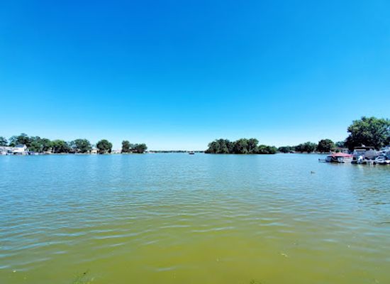 indiana/the-lakes-region/landmark/lake-manitou-and-tiptonville-historic-marker