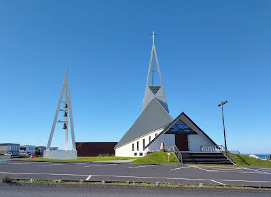 iceland/olafsvik/landmark/olafsvikurkirkja