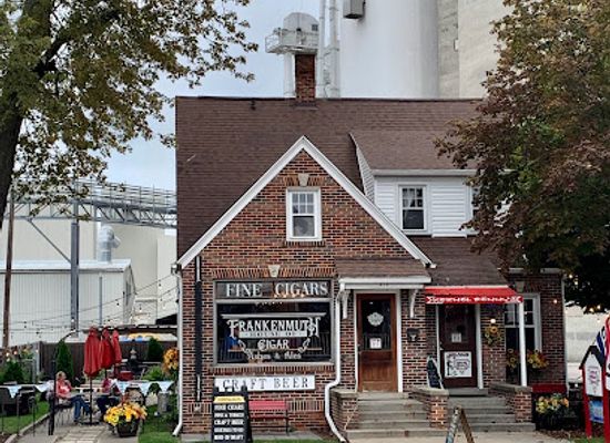 michigan/frankenmuth/landmark/frankenmuth-house-of-cigar-ashes-ales