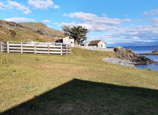 argentina/ushuaia/landmark/estancia-tunel
