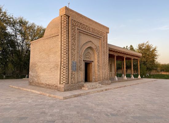 uzbekistan/navoi/landmark/mir-sayid-bakhrom-mausoleum