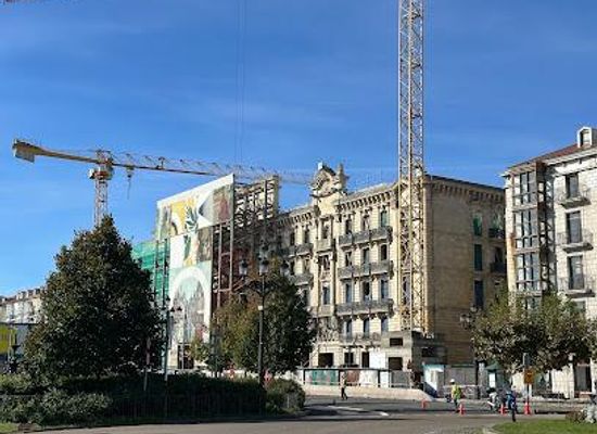 spain/cantabria/landmark/paseo-de-pereda