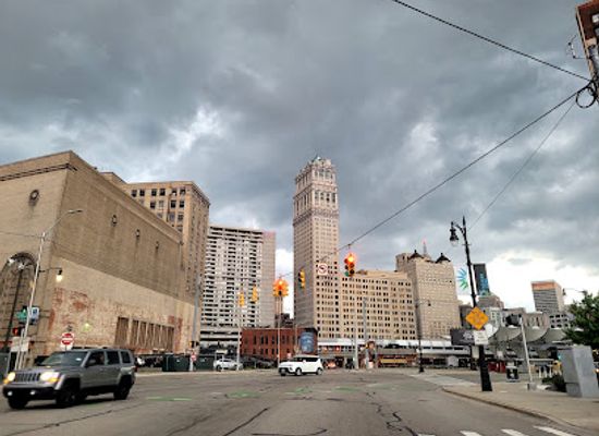 michigan/detroit/landmark/the-michigan-building