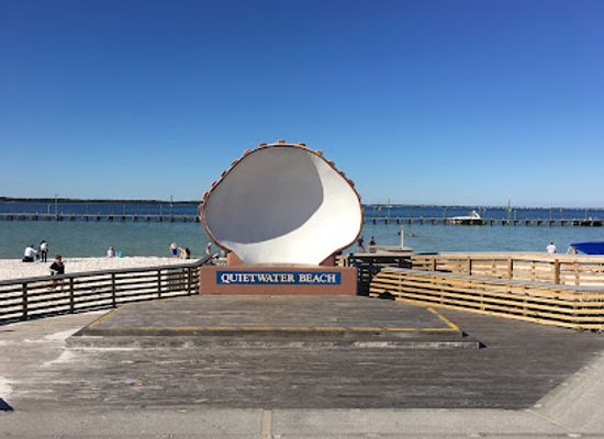 florida/pensacola-beach/landmark/quietwater-beach