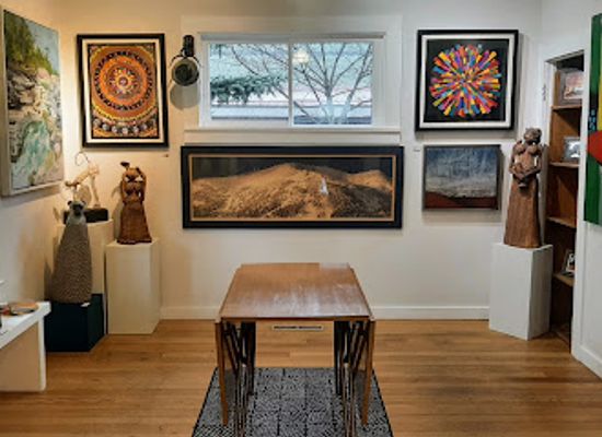 montana/whitefish/landmark/the-walking-man-frame-shop-gallery