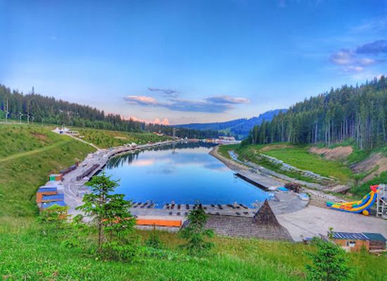 ukraine/bukovel/landmark/ozero-molodosti