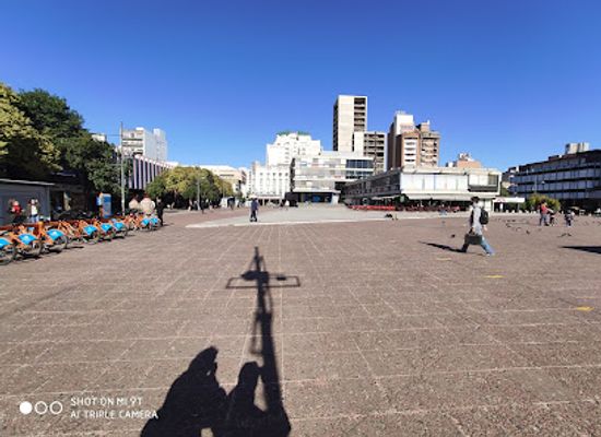argentina/rosario/barrio-martin/landmark/plaza-montenegro