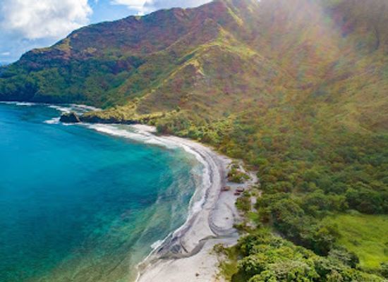 philippines/anawangin-cove/landmark/agnain-cove