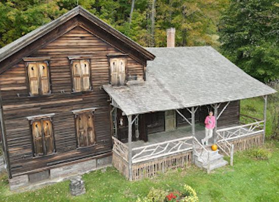 new-york/leatherstocking-region/landmark/john-burroughs-woodchuck-lodge