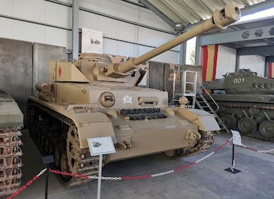 spain/madrid/landmark/muma-museum-of-tanks
