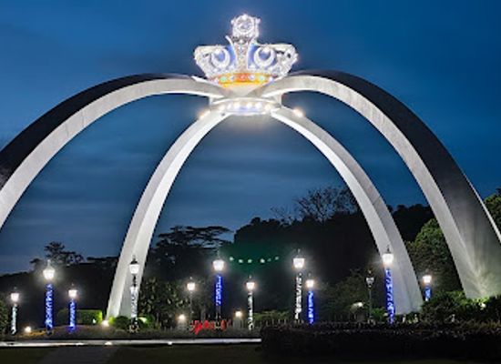 malaysia/johor-bahru/landmark/bukit-serene-palace