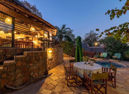zambia/lake-kariba/landmark/hornbill-lodge