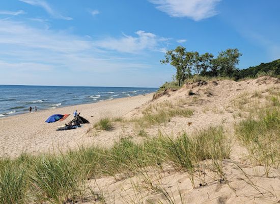michigan/muskegon/landmark/p-j-hoffmaster-state-park