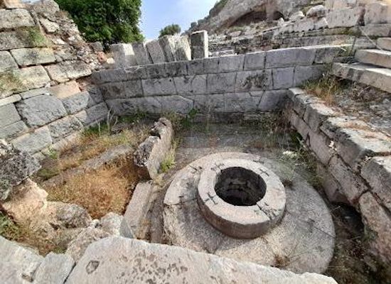 greece/attica/landmark/kallichoron-well-holy-well