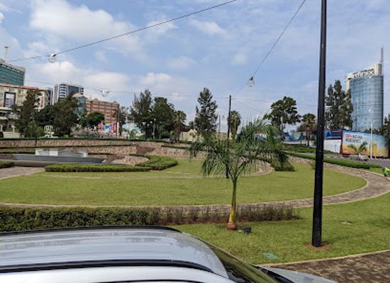 rwanda/kigali/landmark/kiyovu-town-roundabout