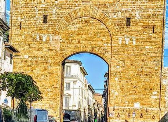 italy/chianti/landmark/porta-di-san-frediano